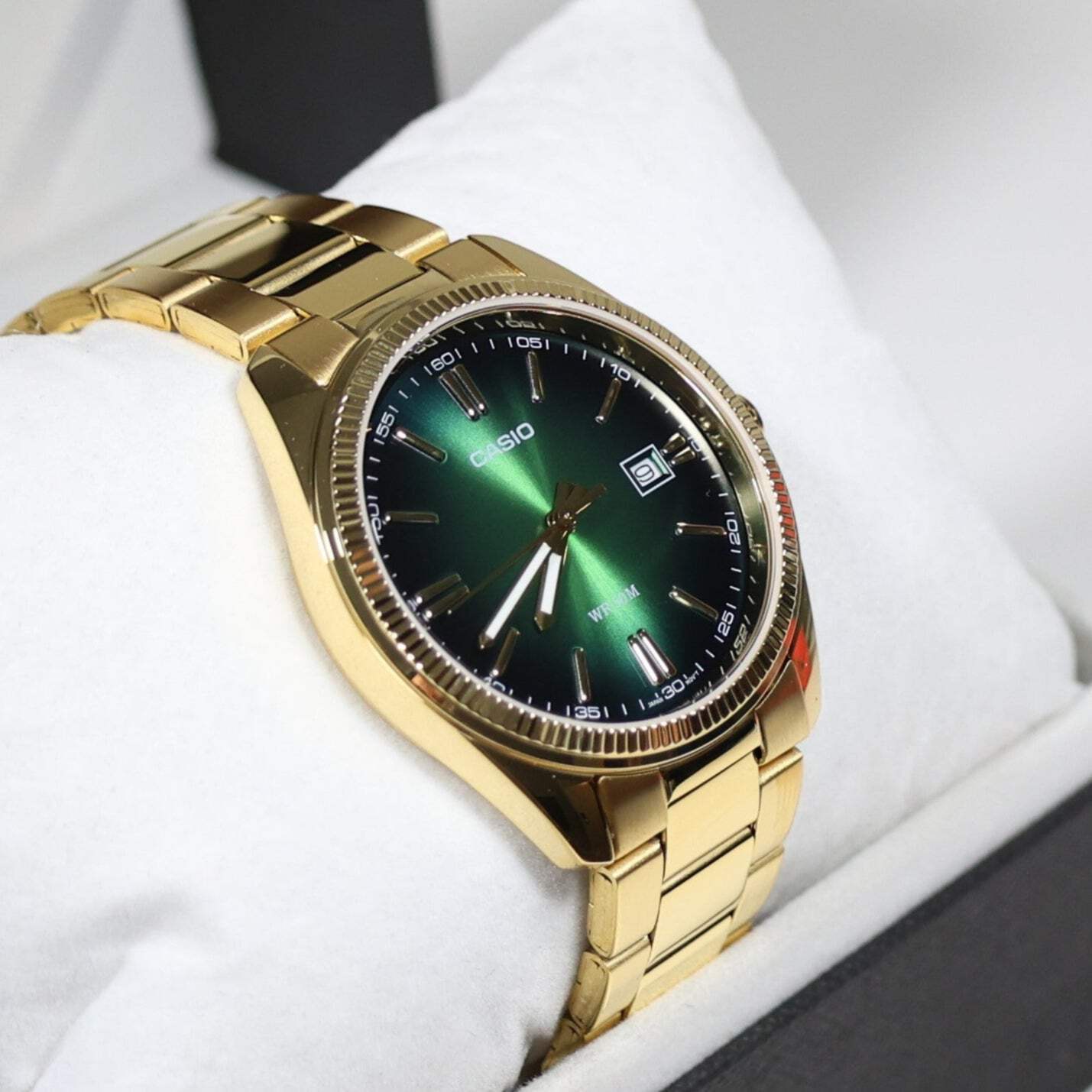 Casio Men's Vintage Green Dial Gold Tone Stainless Steel Watch MTP-1302PGC-3AVEF