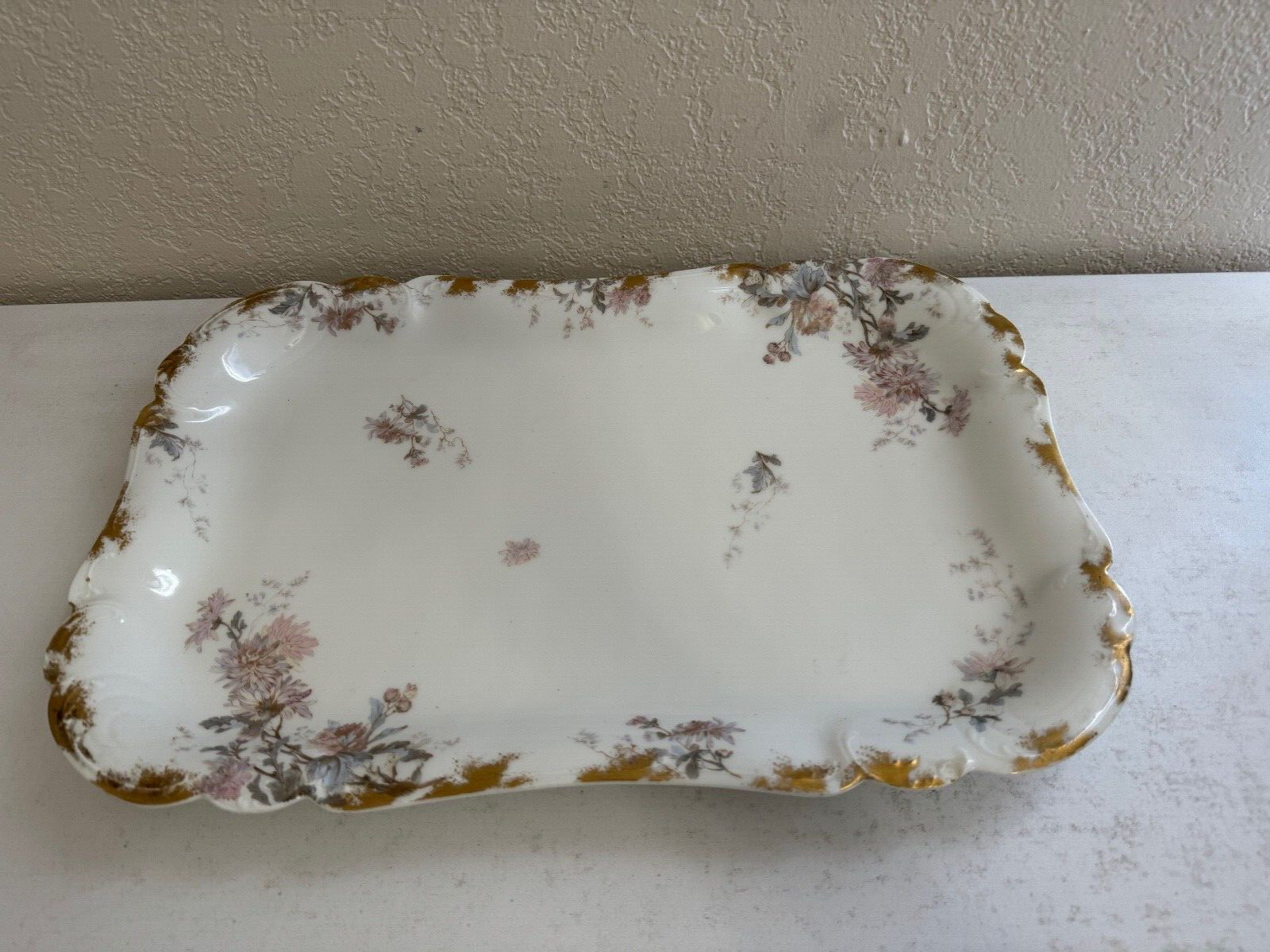 Antique Theodore Haviland Limoges France Porcelain Rectangle Tray w/ Floral Dec. Antique Theodore Haviland Limoges France Porcelain Rectangle Tray w/ Floral Dec.