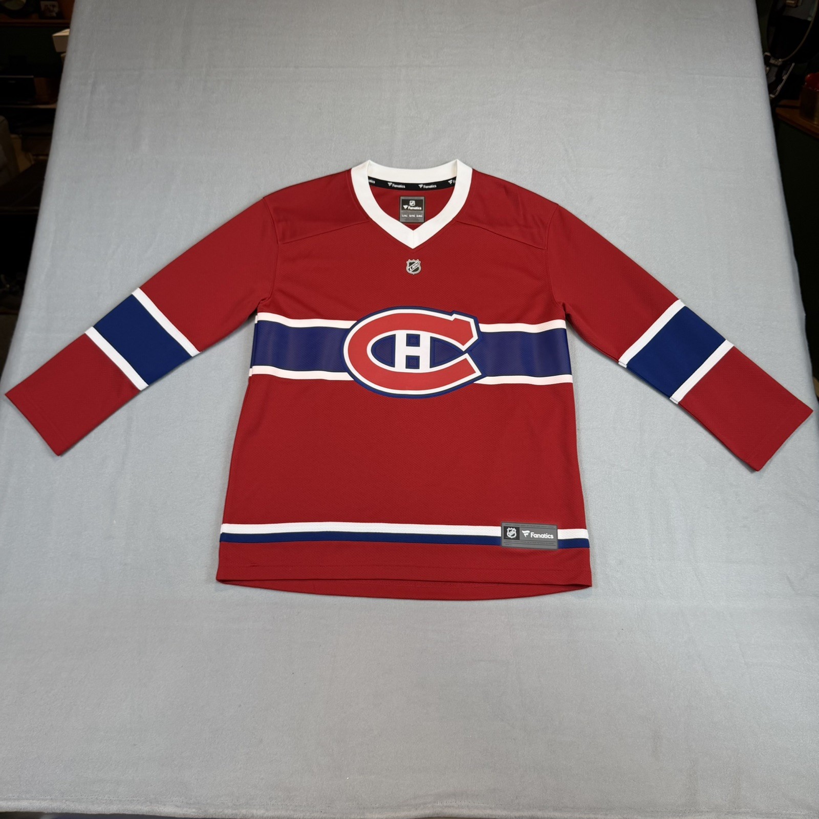 Youth Fanatics Montreal Canadians NHL Home Hockey Jersey Size L / XL Boys Youth Fanatics Montreal Canadians NHL Home Hockey Jersey Size L / XL Boys