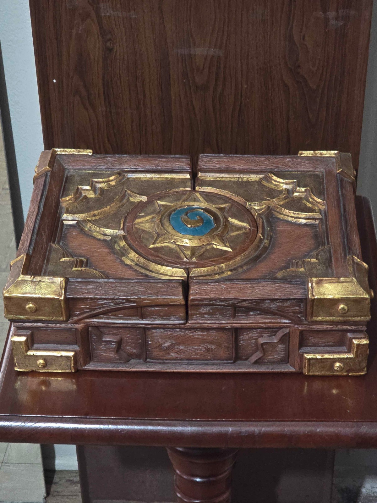 Official Blizzard Hearthstone Keepsake Box (music doesn't play) Official Blizzard Hearthstone Keepsake Box (music doesn't play)
