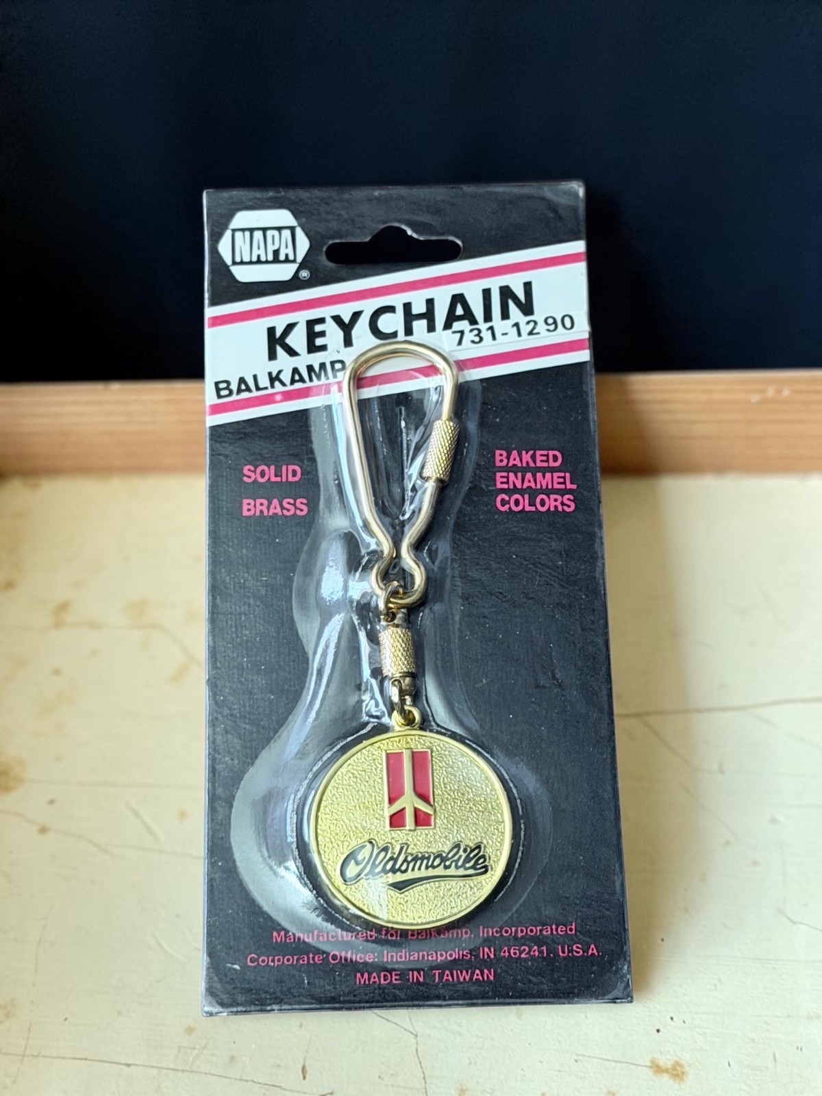 Vintage 90s NAPA Balkamp Oldsmobile Keychain Solid Brass NOS GM Logo Rare