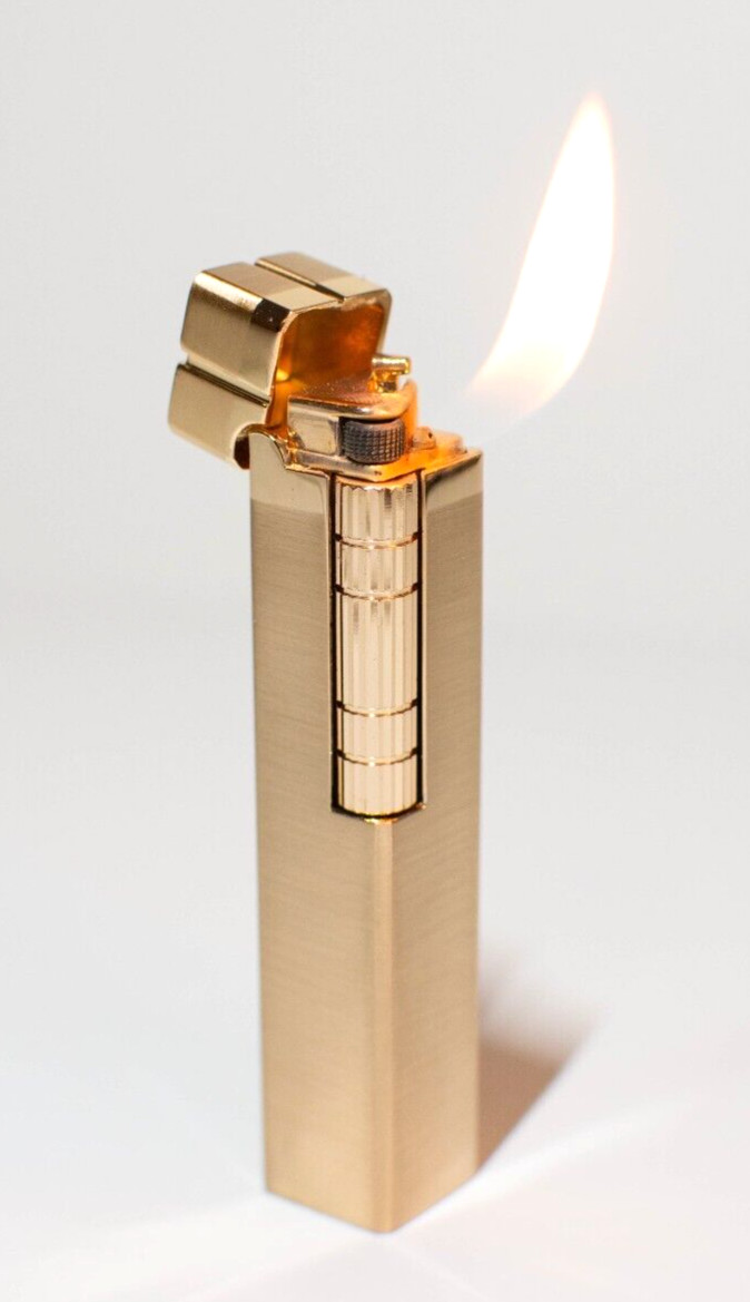 Vintage Classic Style Butane Lighter - Soft Torch Flame - Side Scroll Ignition Vintage Classic Style Butane Lighter - Soft Torch Flame - Side Scroll Ignition