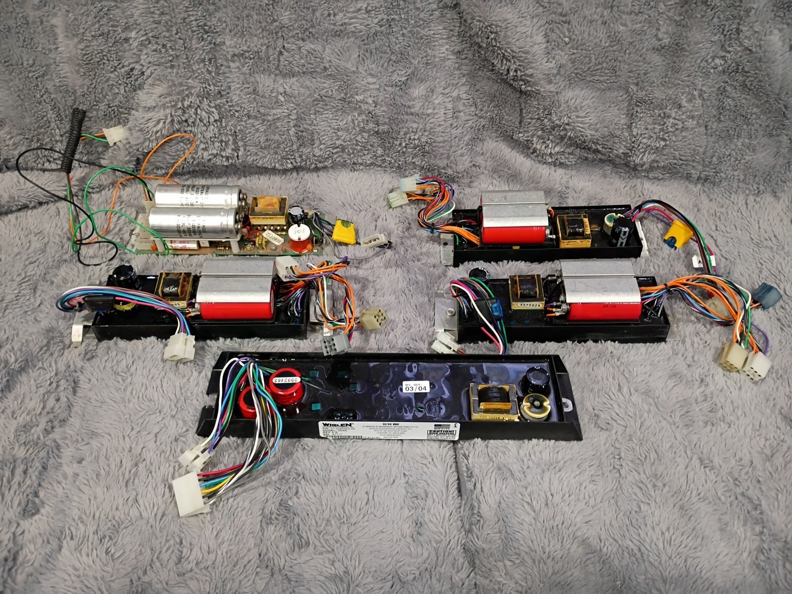 Rare Whelen Power Supplies And Light Bar Lot of 5 Untested Rare Whelen Power Supplies And Light Bar Lot of 5 Untested
