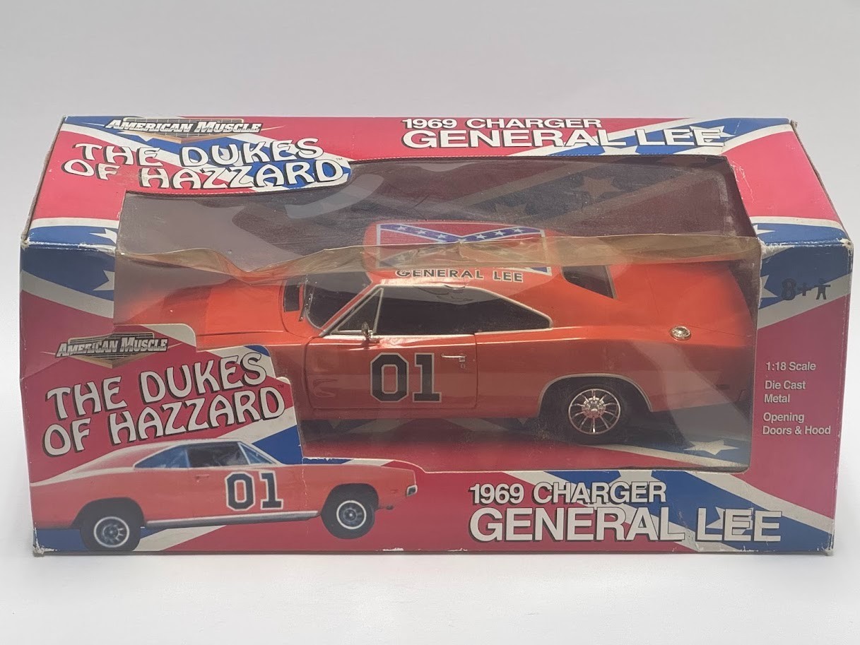 Ertl American Muscle 1:18 Scale Dukes of Hazard General Lee 1969 Dodge Charger