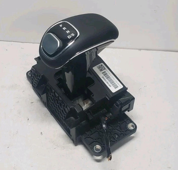2014-2015 Jeep Grand Cherokee Automatic Trans Floor Gear Shifter Assembly OEM