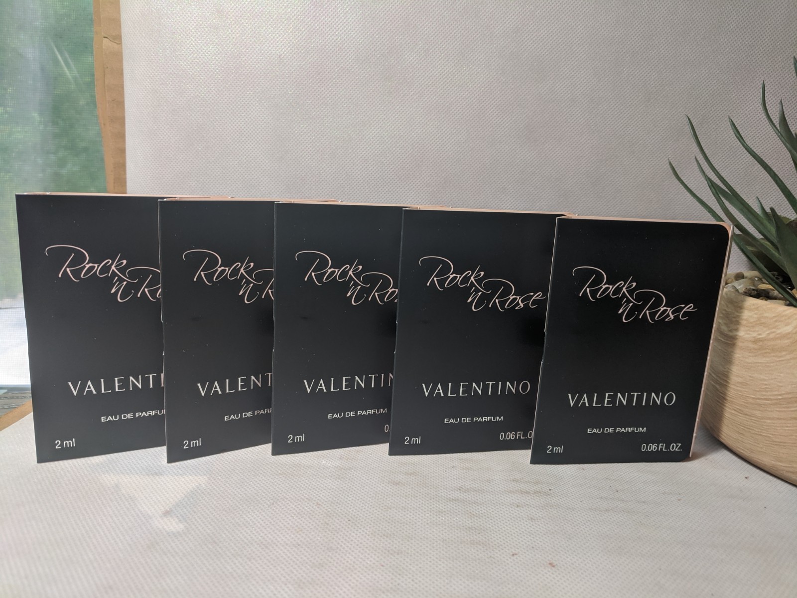 Valentino Rock\'N Rose EDP Samples Lot of 4. 5 x 2 ml = 10 ml Total