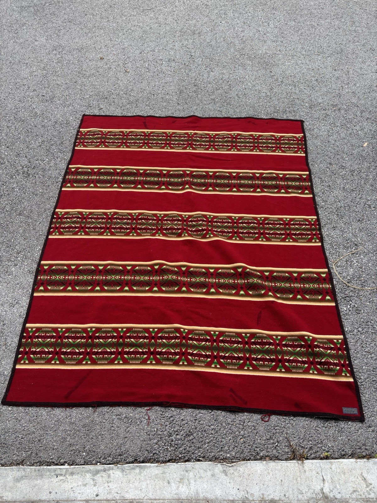 Vintage 1940s(?) Pendleton Beaver State Camp Blanket Trade Blanket Native Indian Vintage 1940s(?) Pendleton Beaver State Camp Blanket Trade Blanket Native Indian