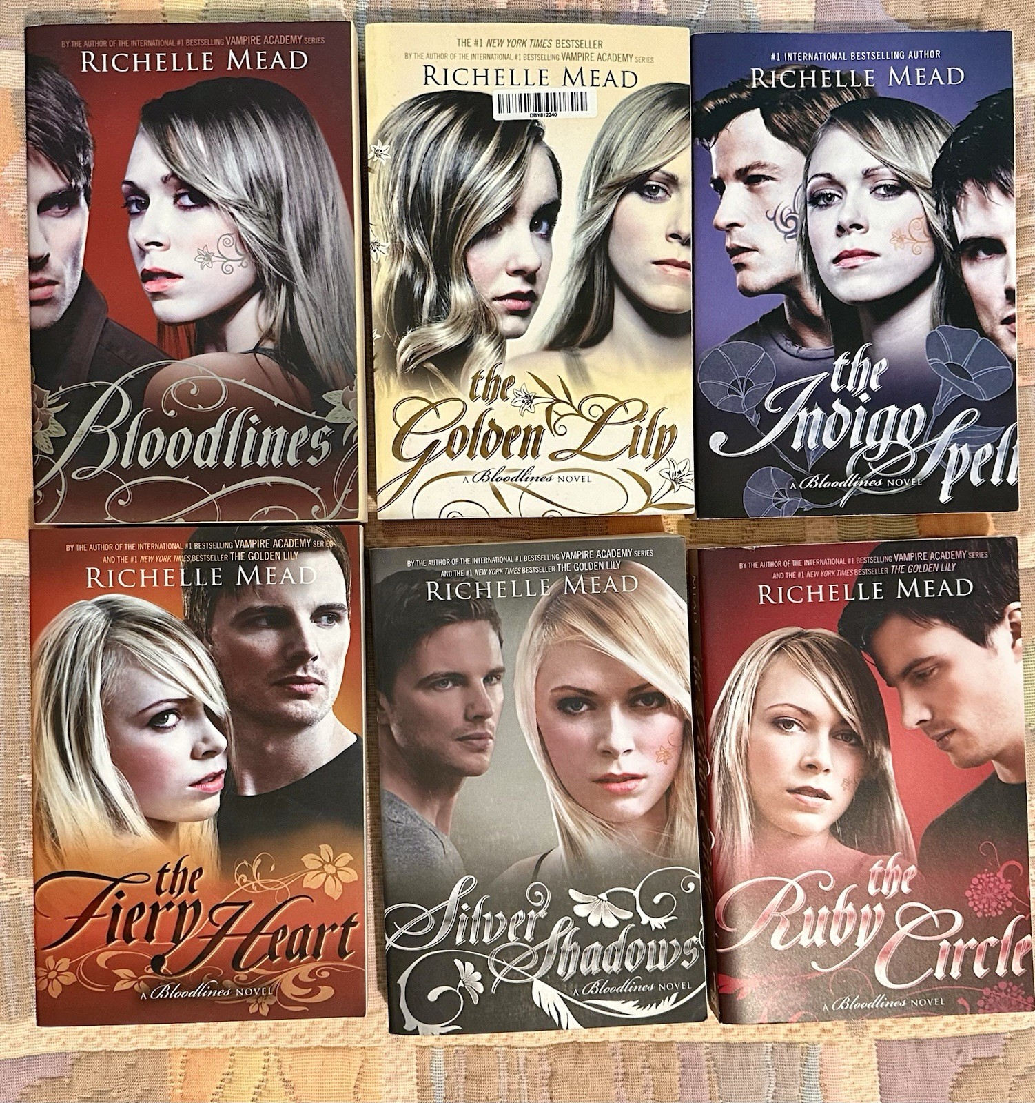 Bloodlines Series by Richelle Mead , 6 books Paperback, YA Paranormal Bloodlines Series by Richelle Mead , 6 books Paperback, YA Paranormal