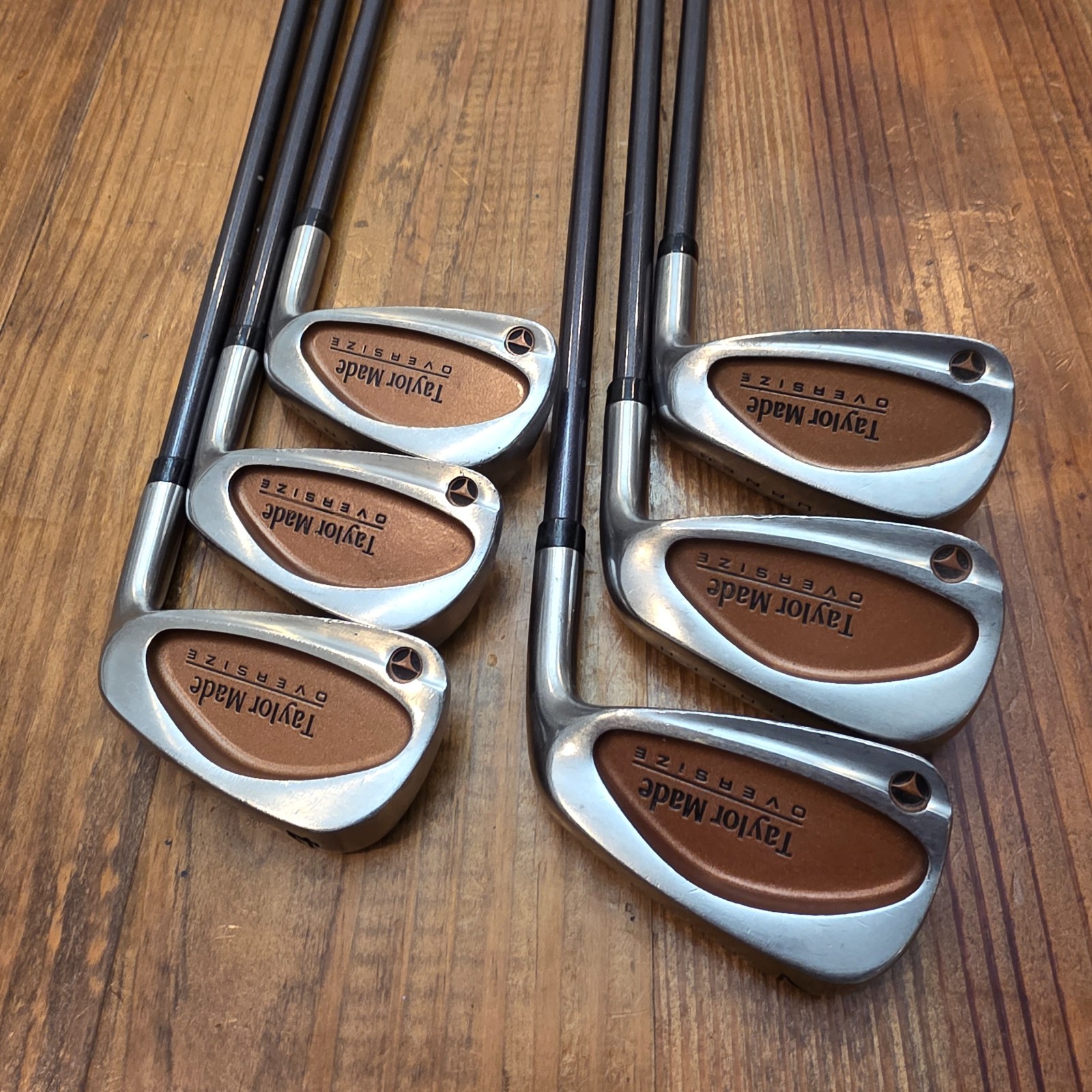 TAYLORMADE BURNER OVERSIZE IRONS SET 4-9 BUBBLE R-80 PLUS GRAPHITE RH. TAYLORMADE BURNER OVERSIZE IRONS SET 4-9 BUBBLE R-80 PLUS GRAPHITE RH.