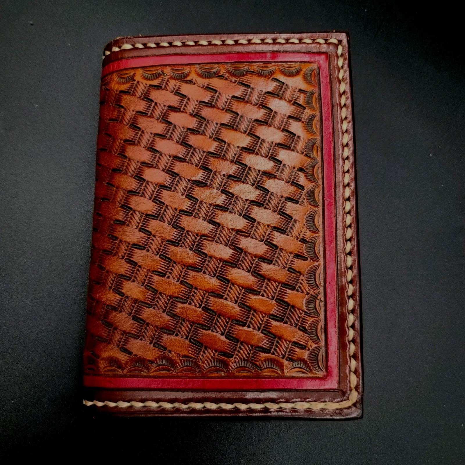New Trifold Wallet Hand Tooled Handmade Saddle Stitching Triple Basket Weave WBL New Trifold Wallet Hand Tooled Handmade Saddle Stitching Triple Basket Weave WBL