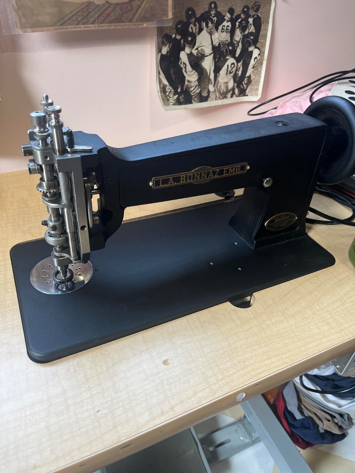 La Bonnaz Chainstitch Embroidery machine / singer 114w103 replica
