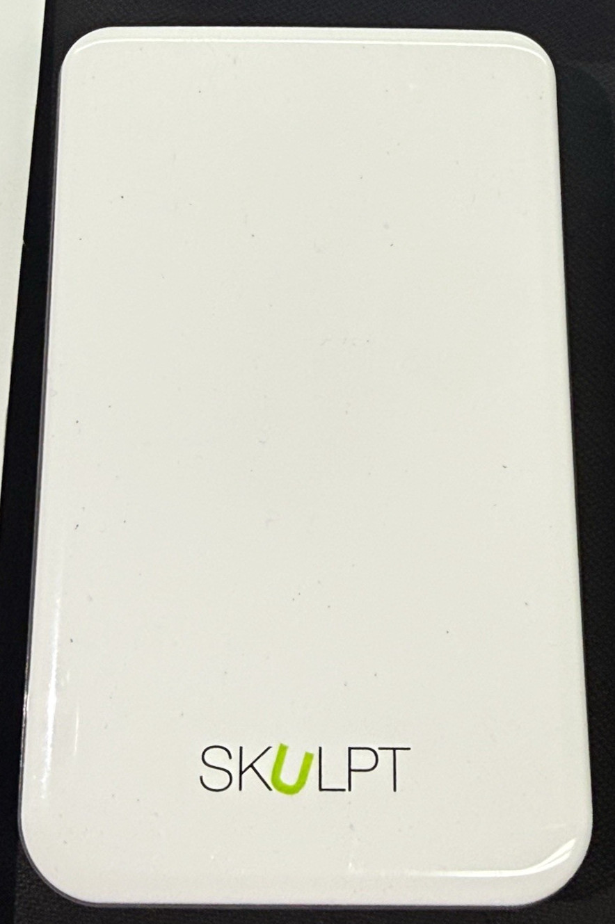 Skulpt Chisel Body Fat Muscle Analyzer Bluetooth w Charging Cradle Accessories