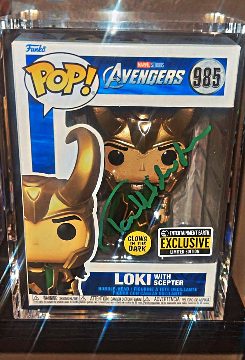 Tom Hiddleston signed Funko Pop Marvel Avengers Loki Beckett Witness Tom Hiddleston signed Funko Pop Marvel Avengers Loki Beckett Witness