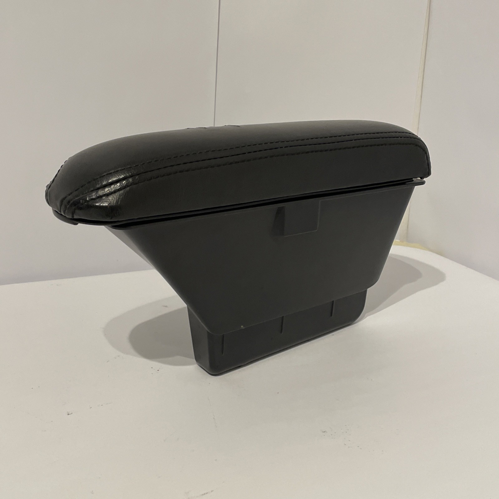 Acura RSX Boomerang Center Console Armrest Legendary Rare Honda Integra DC5 USDM
