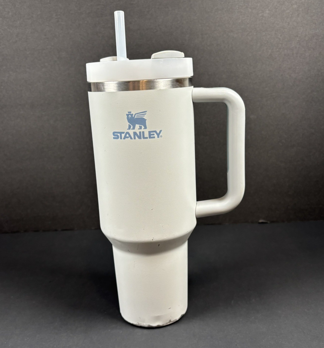 Stanley Quencher 40 oz Tumbler Cup Gray Travel Handle FlowState Lid Straw *READ*