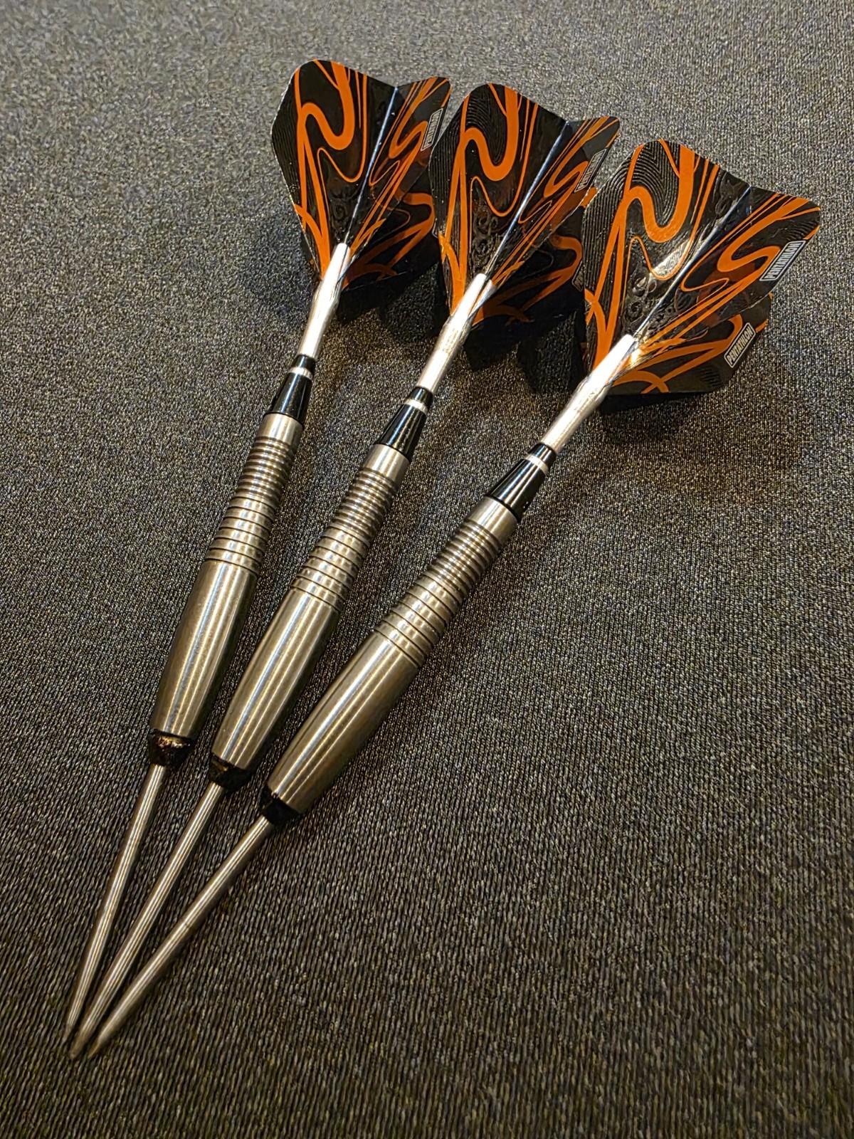 Vintage Custom Steel-tip Darts With Bottelsen Hammer Heads 23g 90% Tungsten Vintage Custom Steel-tip Darts With Bottelsen Hammer Heads 23g 90% Tungsten
