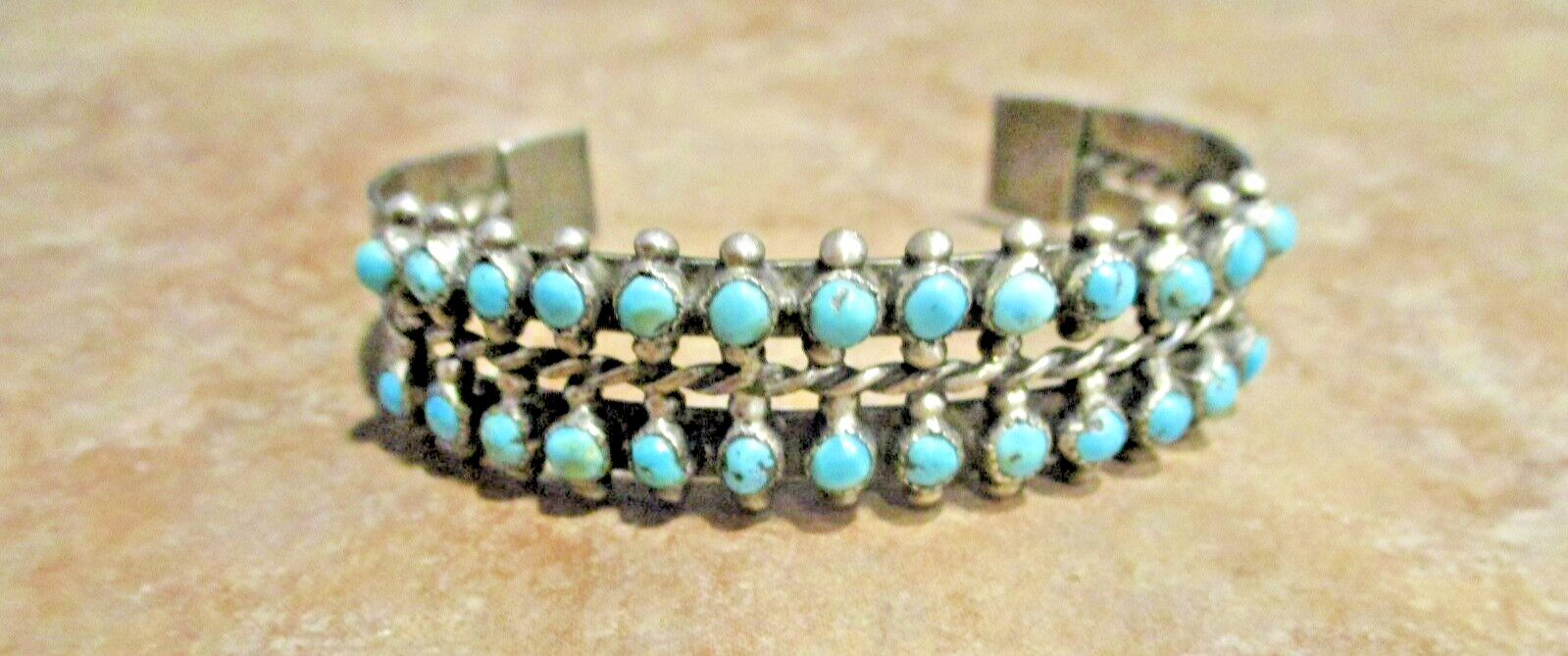 EXQUISITE   OLD 1940's / 50's Navajo Sterling SNAKE EYE Turquoise Bracelet