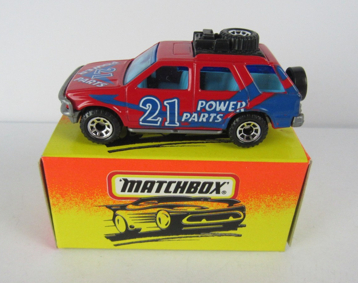 1997 Matchbox MB56 Isuzu Rodeo Red Body Power Parts Tampo Diecast 1/64 Boxed
