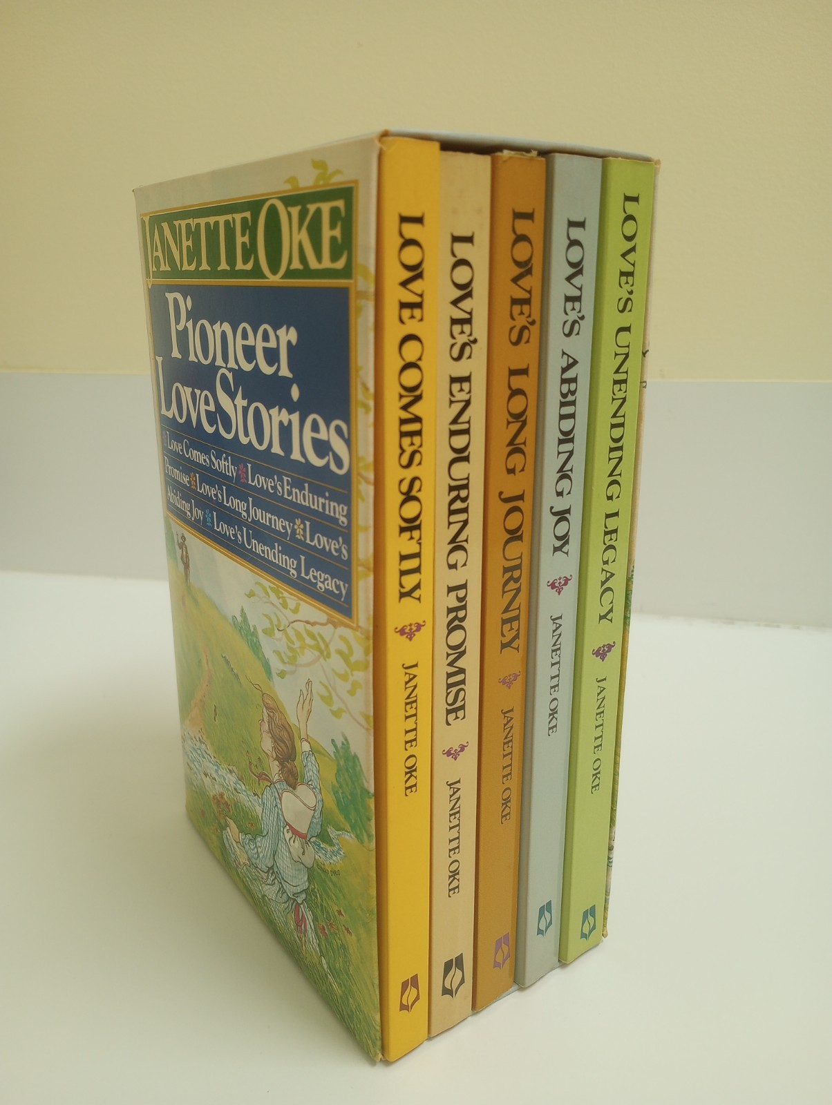 Pioneer Love Stories 5 book box set by Janette Oke in slip box books 1-5