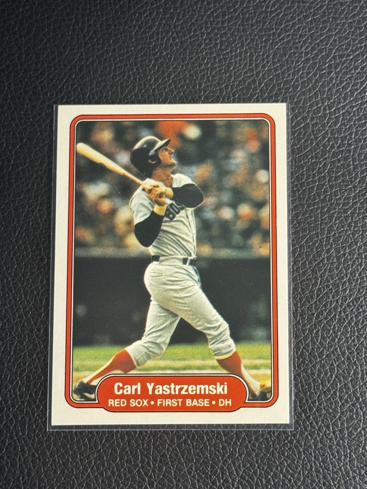 ‼️STELLAR VINTAGE‼️1982 Fleer Carl Yastrzemski #312 Boston Red Sox ICON MLB HOF ‼️STELLAR VINTAGE‼️1982 Fleer Carl Yastrzemski #312 Boston Red Sox ICON MLB HOF