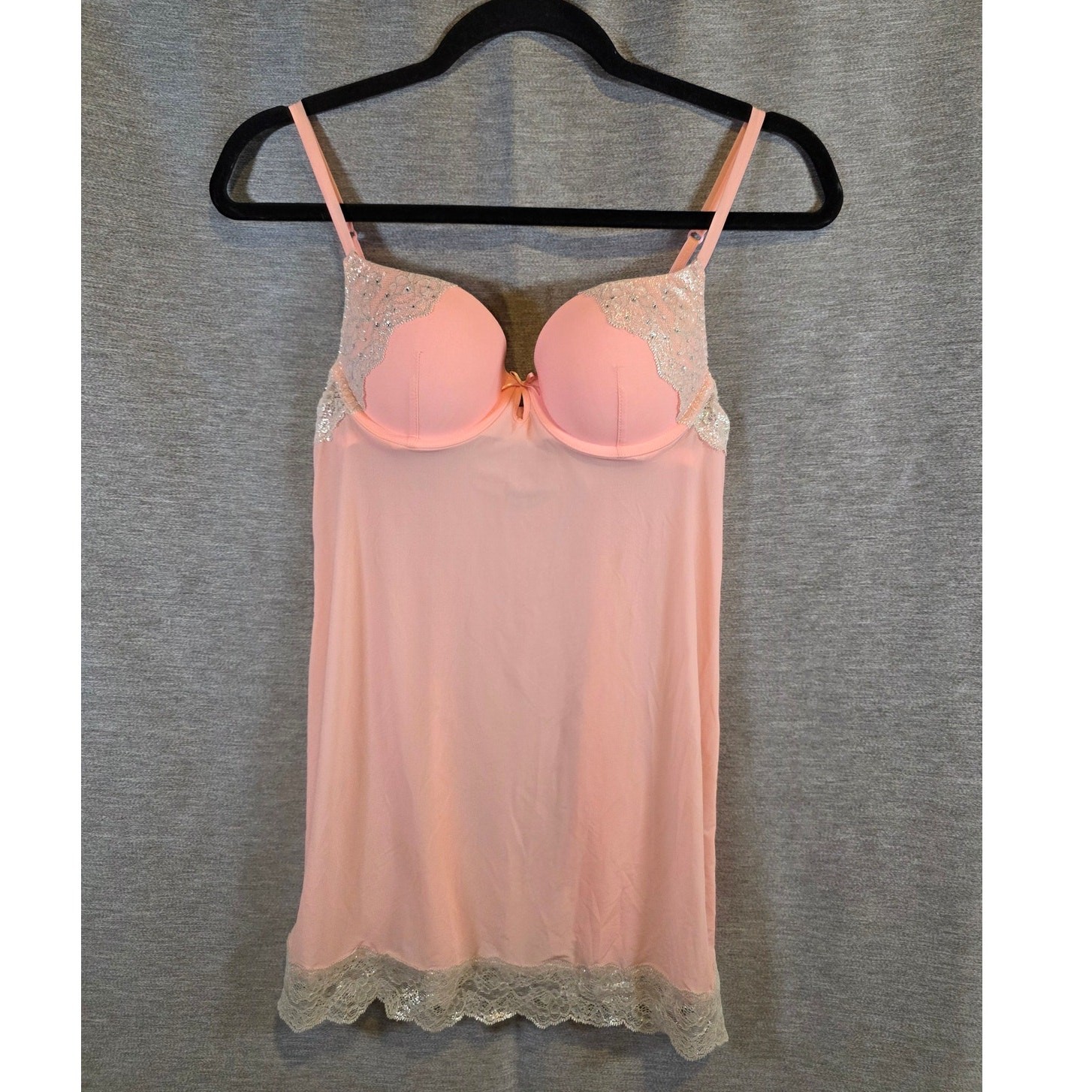 Women Victoria\'s Secret Size 34B Nightie Pink Peach Lace Rhinestones Push up