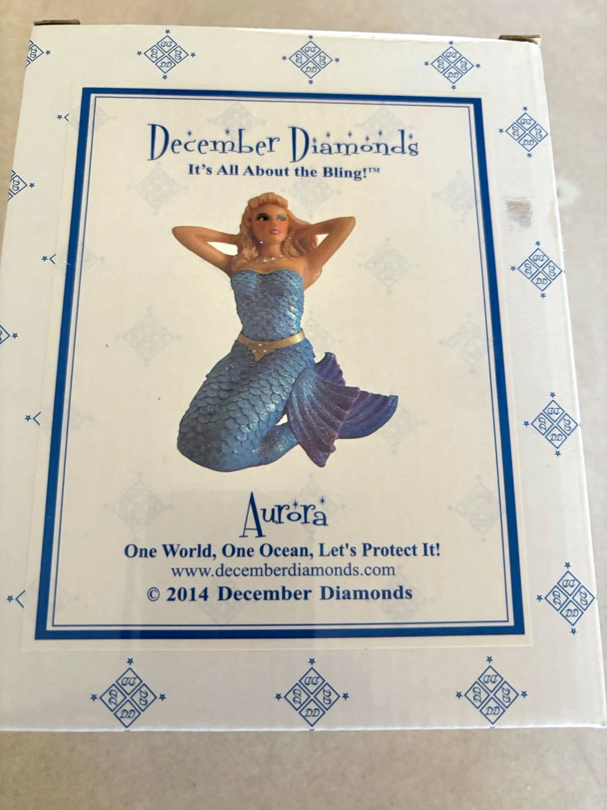 December Diamonds Aurora “Aurora” Mermaid Ornament Figurine 2014 NIB December Diamonds Aurora “Aurora” Mermaid Ornament Figurine 2014 NIB