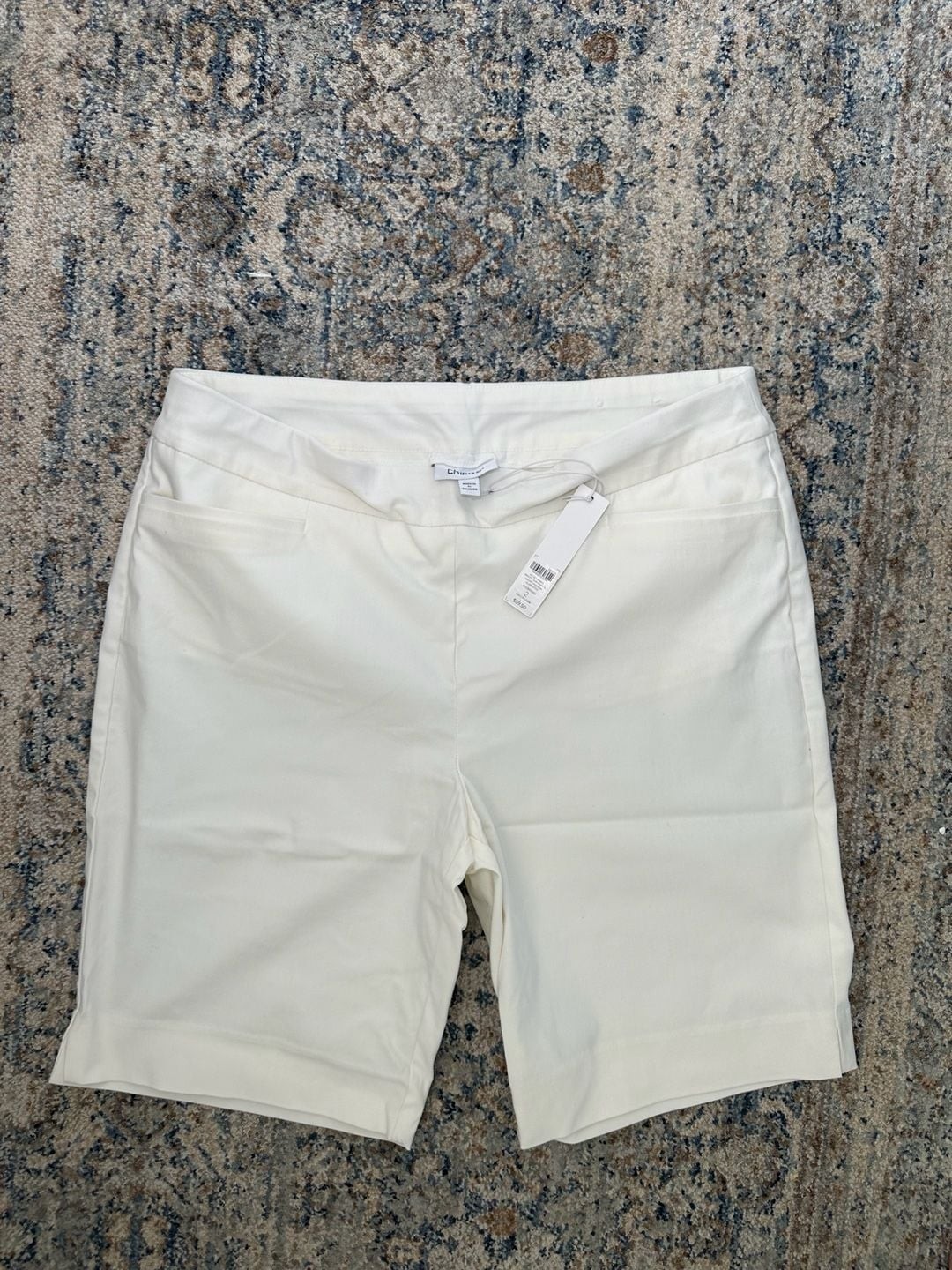 NWT Chico\'s So Slimming Short Alabaster Size 2 White Bermuda Shorts