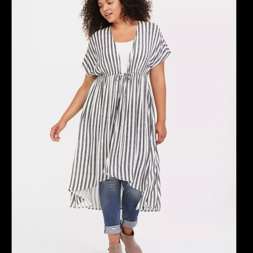 Torrid Stripe Cinch Waist Kimono Black White High Low Wrap Cover Up Size 1/2