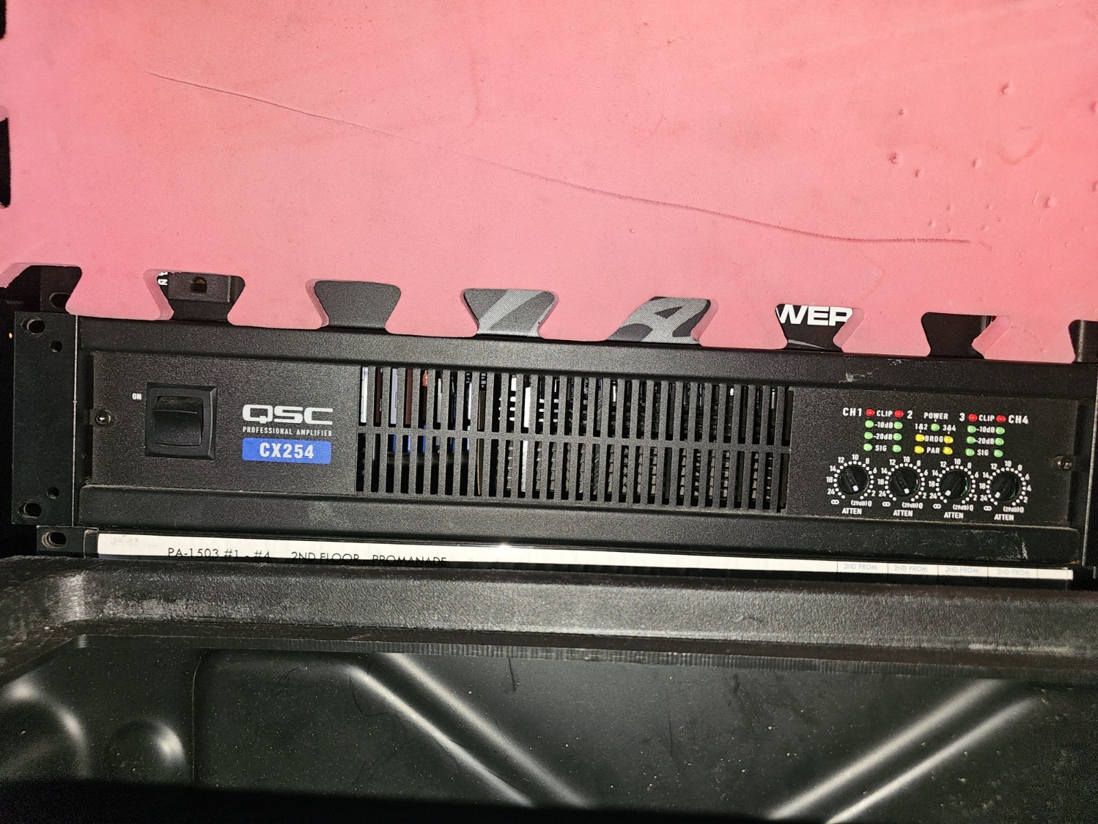 Qsc cx254 amp Qsc cx254 amp