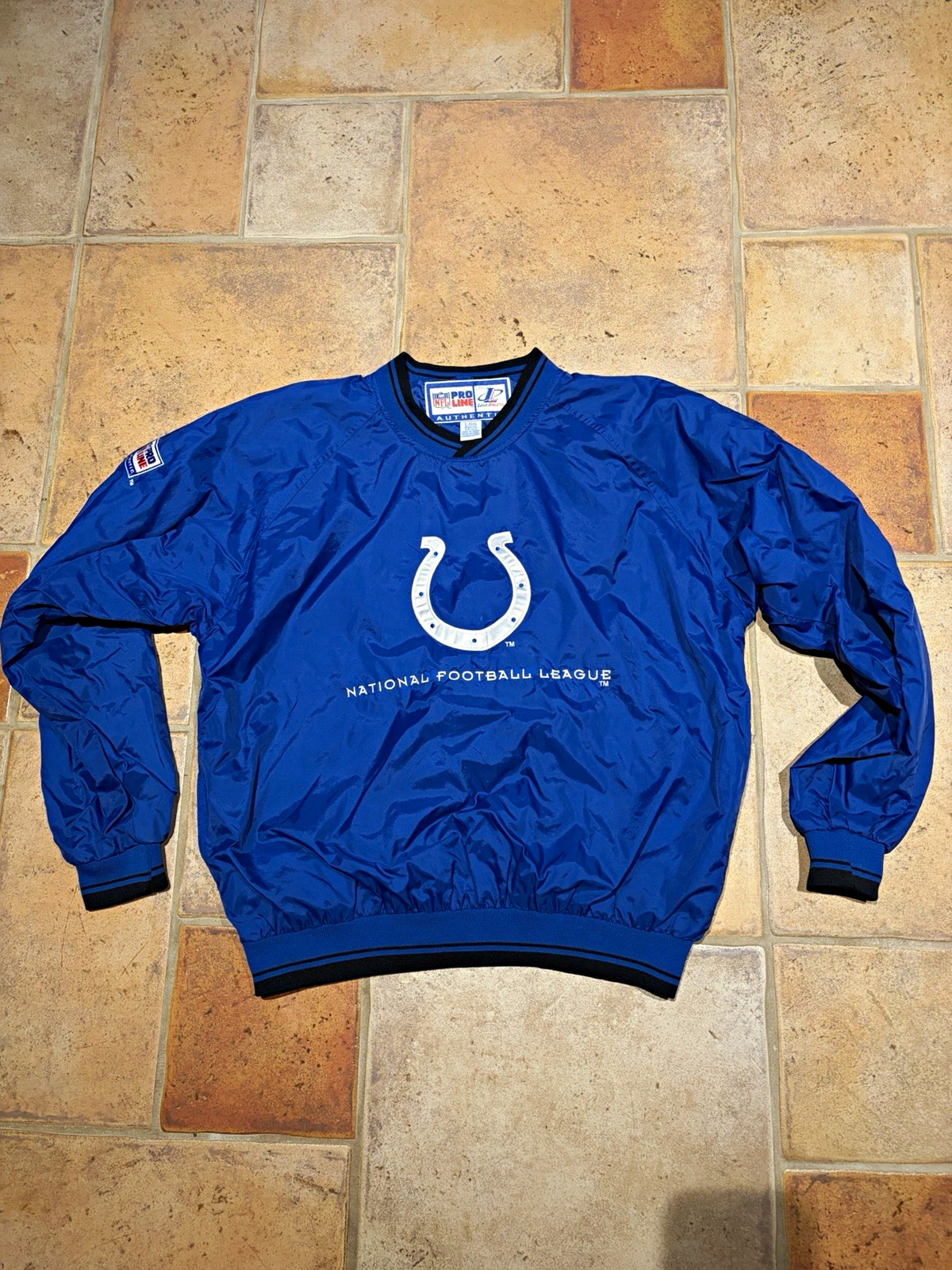 Vintage Logo Athletic Indianapolis Colts NFL Pullover Jacket Windbreaker Large Vintage Logo Athletic Indianapolis Colts NFL Pullover Jacket Windbreaker Large