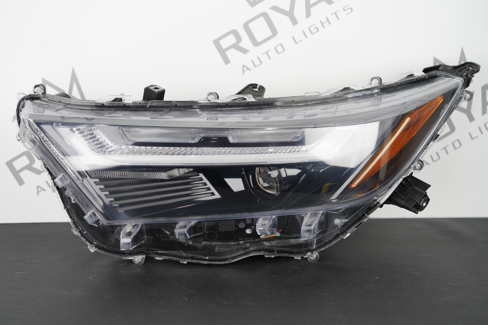 Perfect 2022-2024 Toyota Rav4 Chrome LED Headlight Left Driver LH OEM C Perfect 2022-2024 Toyota Rav4 Chrome LED Headlight Left Driver LH OEM C