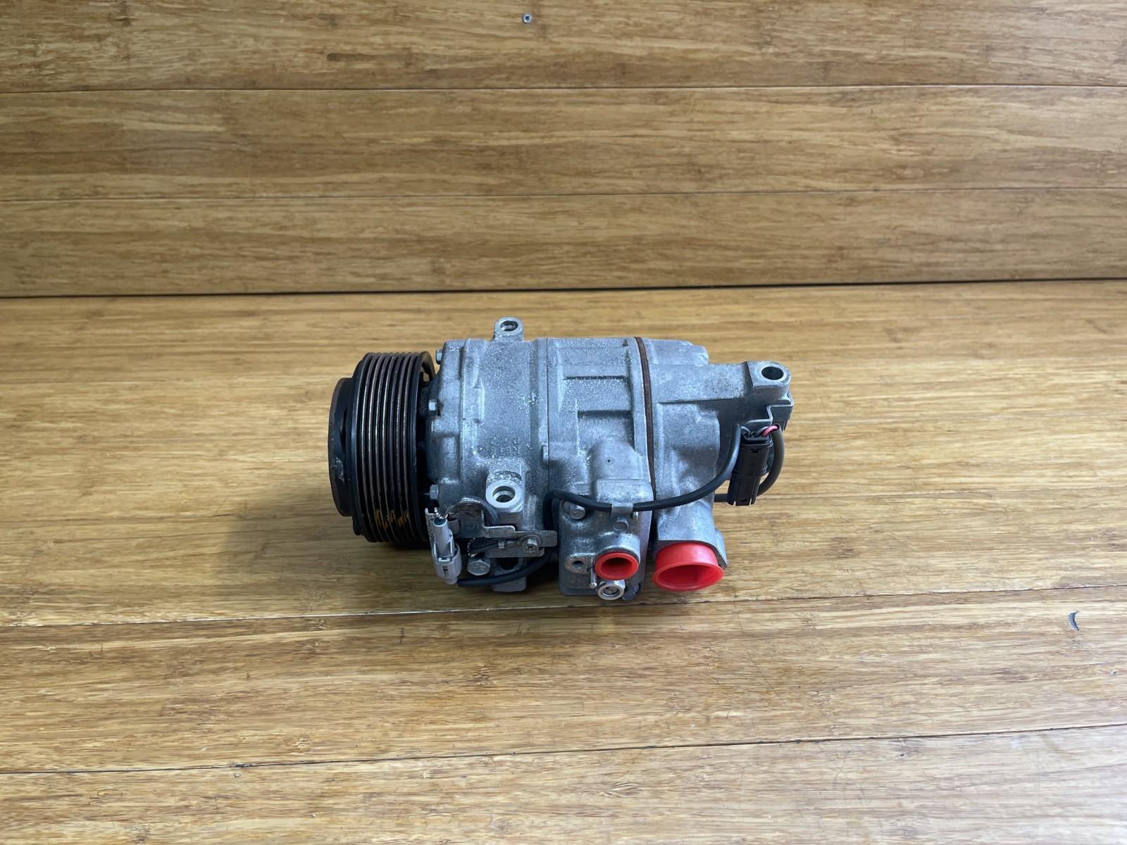 2010-2019 BMW 535xi F10 3.0L N55 A/C Air Conditioning Compressor Unit OEM