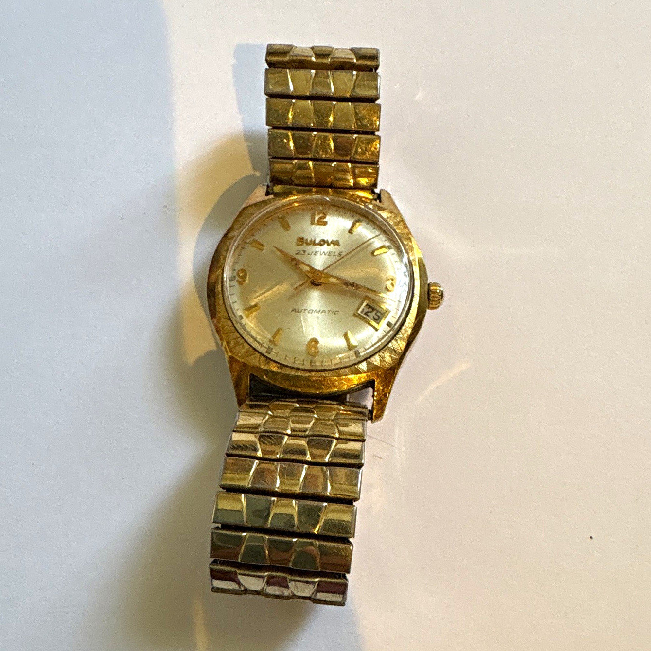 Bulova Vintage 1960s 23J Automatic Date Gold-Plated 34mm Silver Dial Bulova Vintage 1960s 23J Automatic Date Gold-Plated 34mm Silver Dial