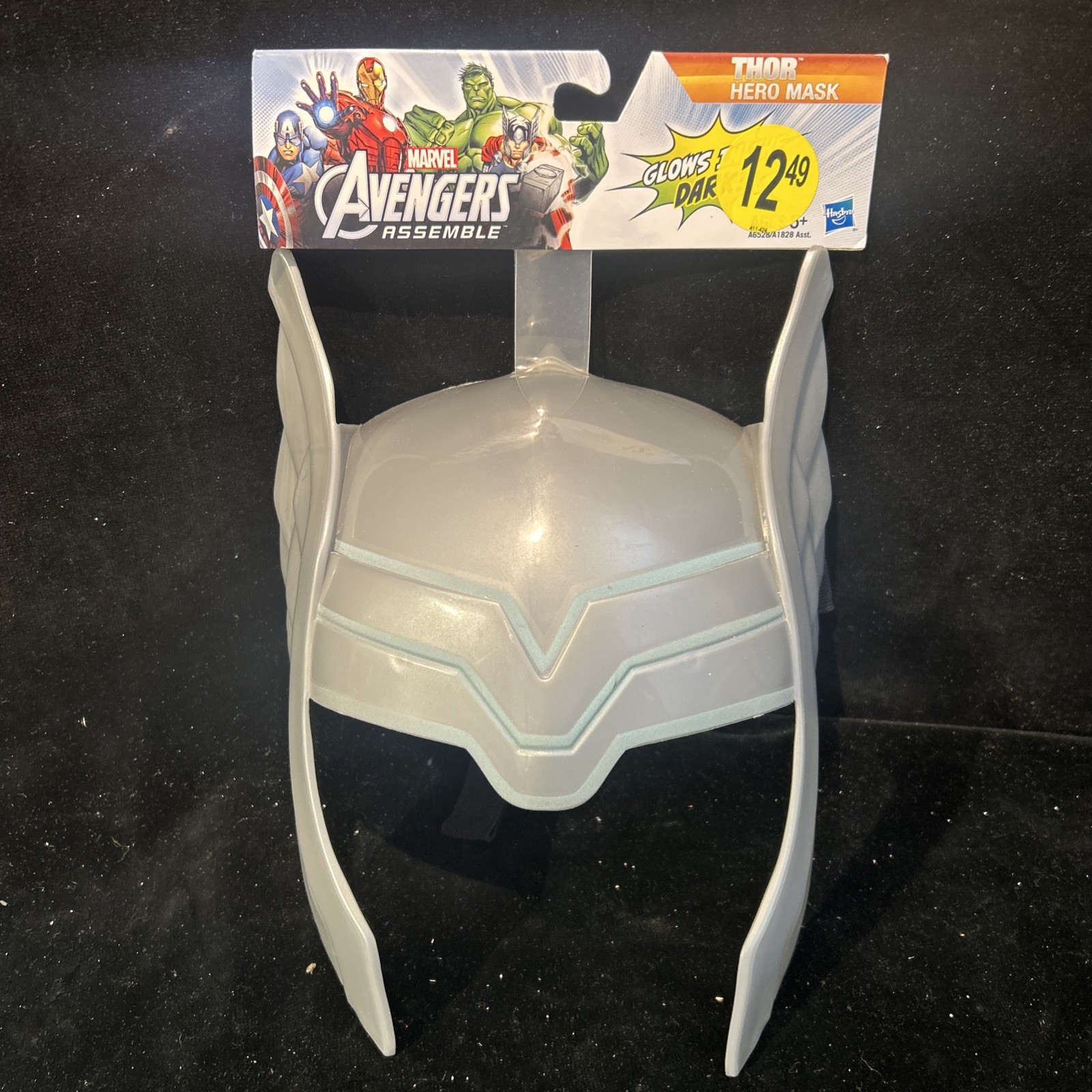 Hasbro Avengers Thor Helmet Mask Ages 5+ New