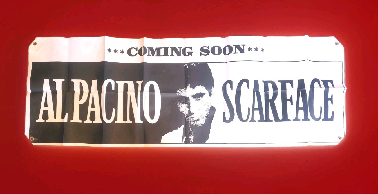 1983 \