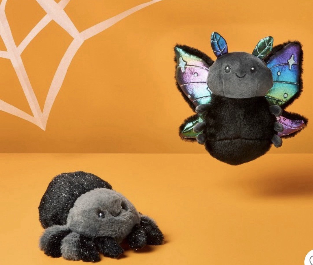 NWT Gigglescape Halloween 2026 7.5” Moth & 3.5” Spider Plush