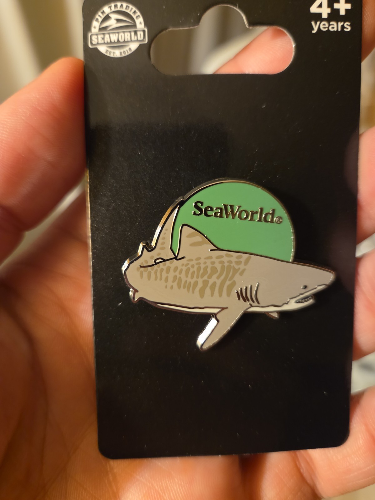 Seaworld Sea World Shark Pin Collectible Trading Lapel hat Badge Seaworld Sea World Shark Pin Collectible Trading Lapel hat Badge