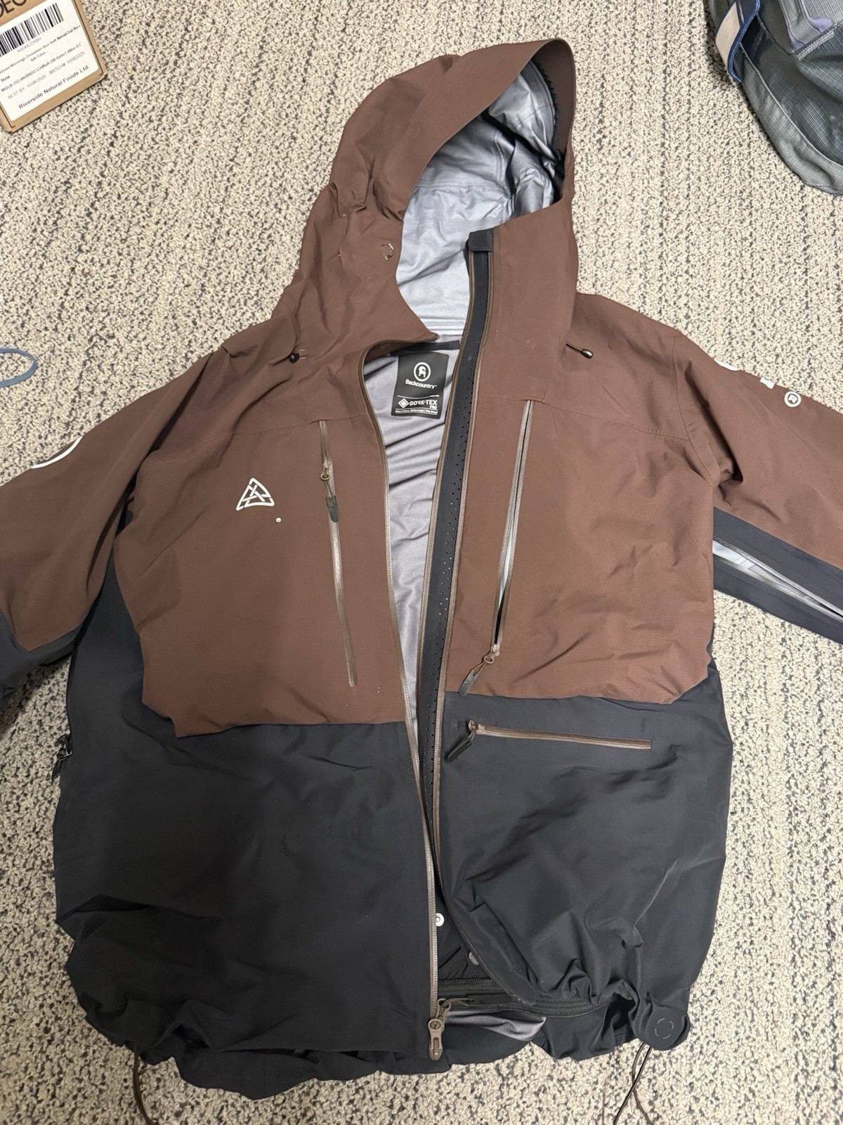 Backcountry Mens Cardiac Gore-Tex Pro Jacket, Size XL. NST Special edition Backcountry Mens Cardiac Gore-Tex Pro Jacket, Size XL. NST Special edition