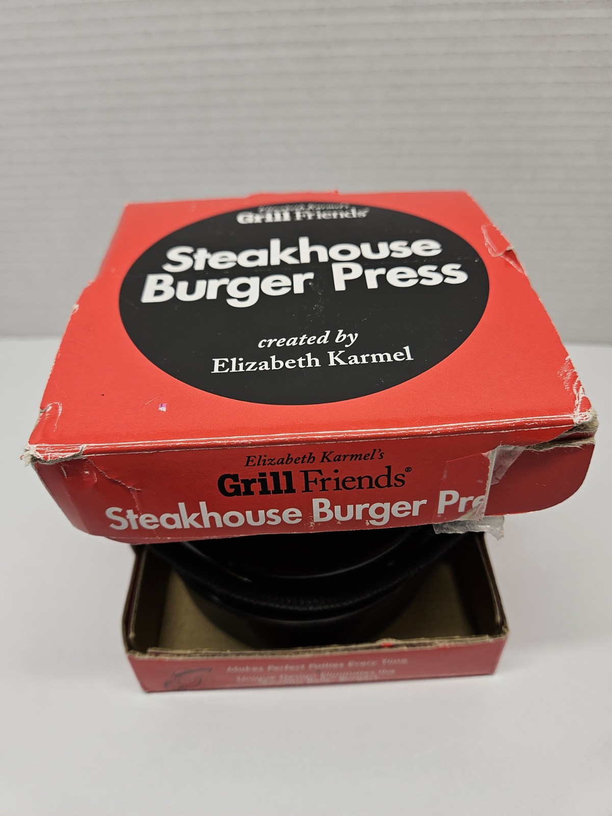 Elizabeth Karmel\'s Grill Friends Steakhouse Burger Press Elizabeth Karmel\'s Grill Friends Steakhouse Burger Press