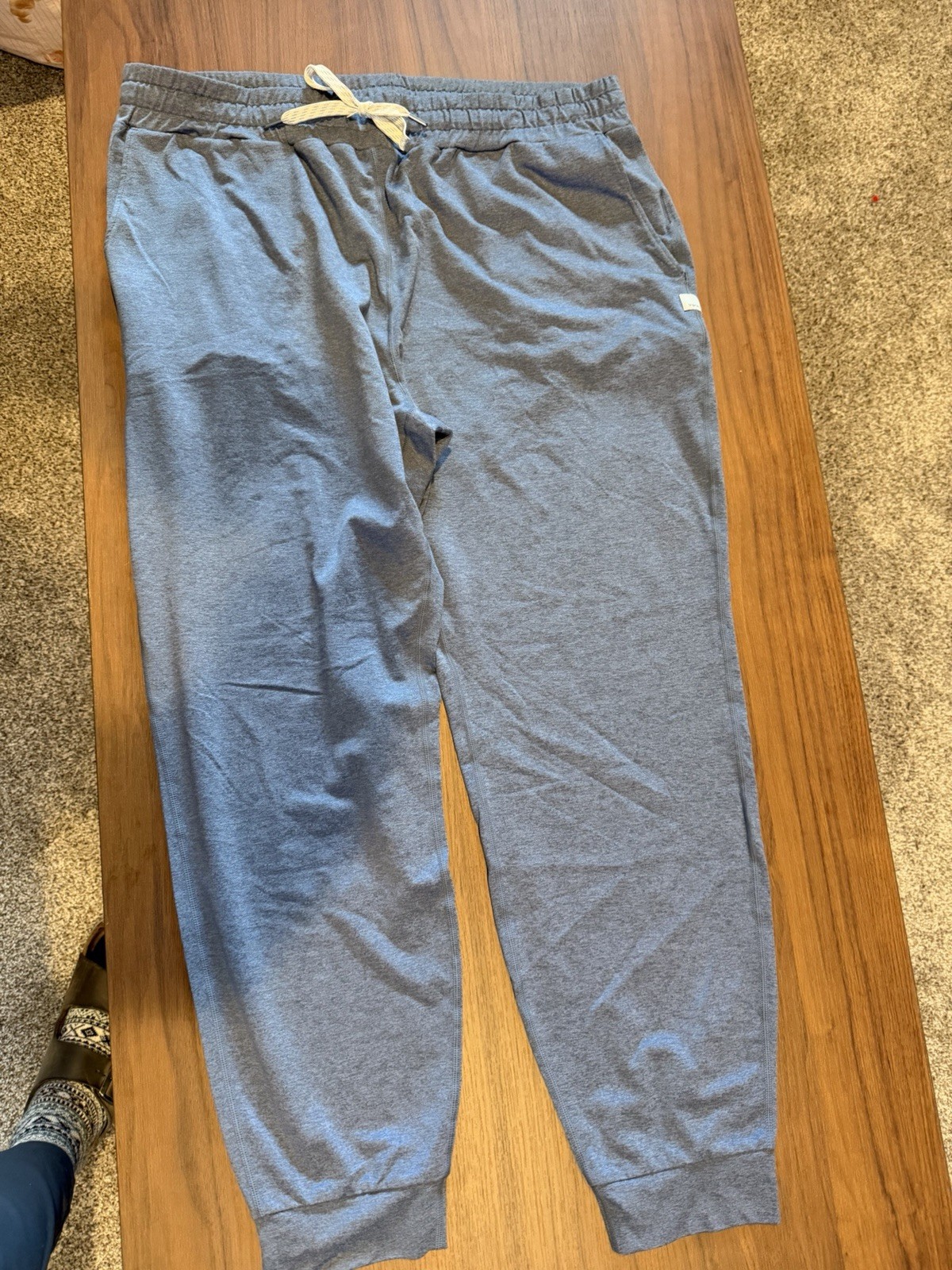 Vuori Women\'s Blue Heron Heather Jogger Size- XL Vuori Women\'s Blue Heron Heather Jogger Size- XL