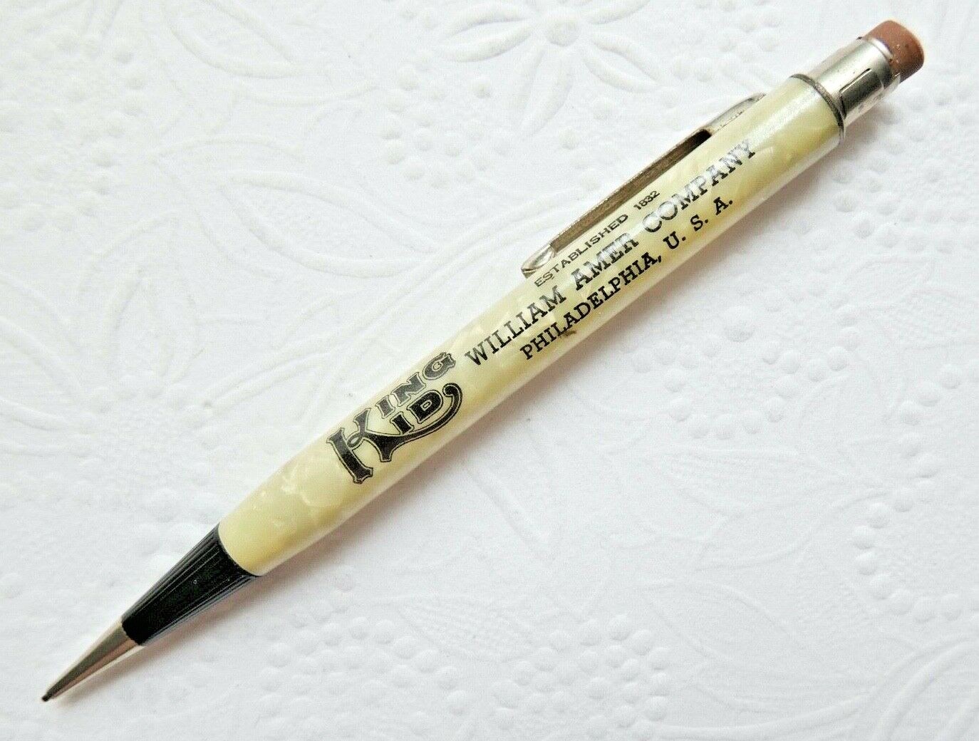 Vintage William Amer Co. \ Vintage William Amer Co. \