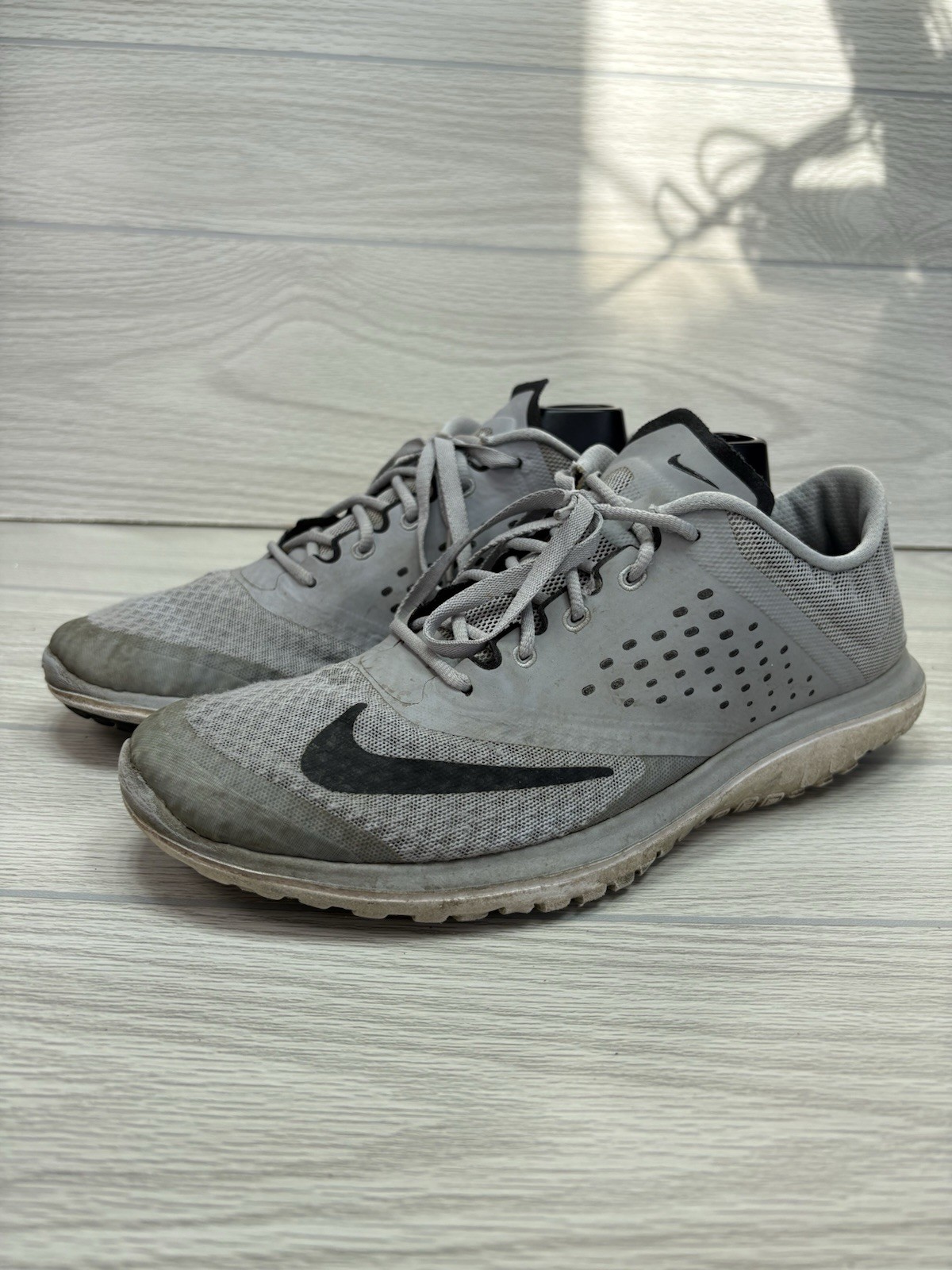 NIKE FS LITE RUN 2 Wolf Grey Men\'s Running Shoes Black Swoosh Size 10 685266-011 NIKE FS LITE RUN 2 Wolf Grey Men\'s Running Shoes Black Swoosh Size 10 685266-011