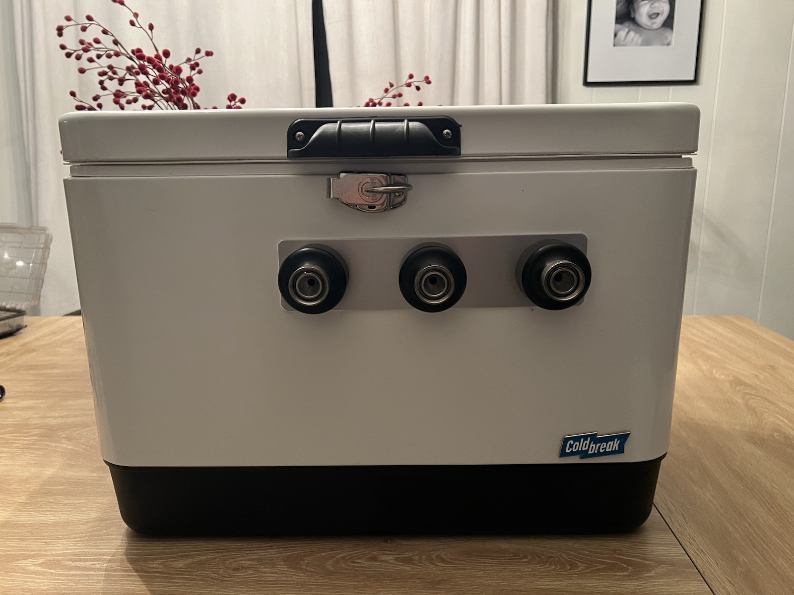 Coldbreak Jockey Box Draft Beer Kit D System CO2 Stainless Steel Coils Coldbreak Jockey Box Draft Beer Kit D System CO2 Stainless Steel Coils