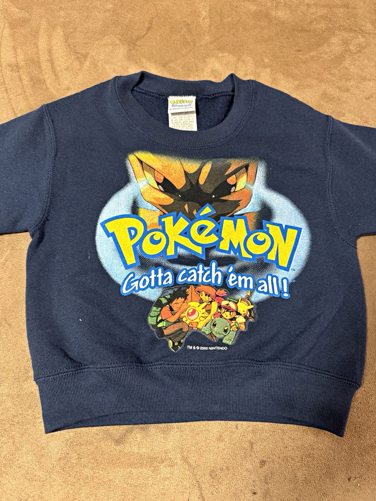 Vintage 2000 Pokemon Crewneck size 4 with Mewtwo, Pikachu, Ash and More