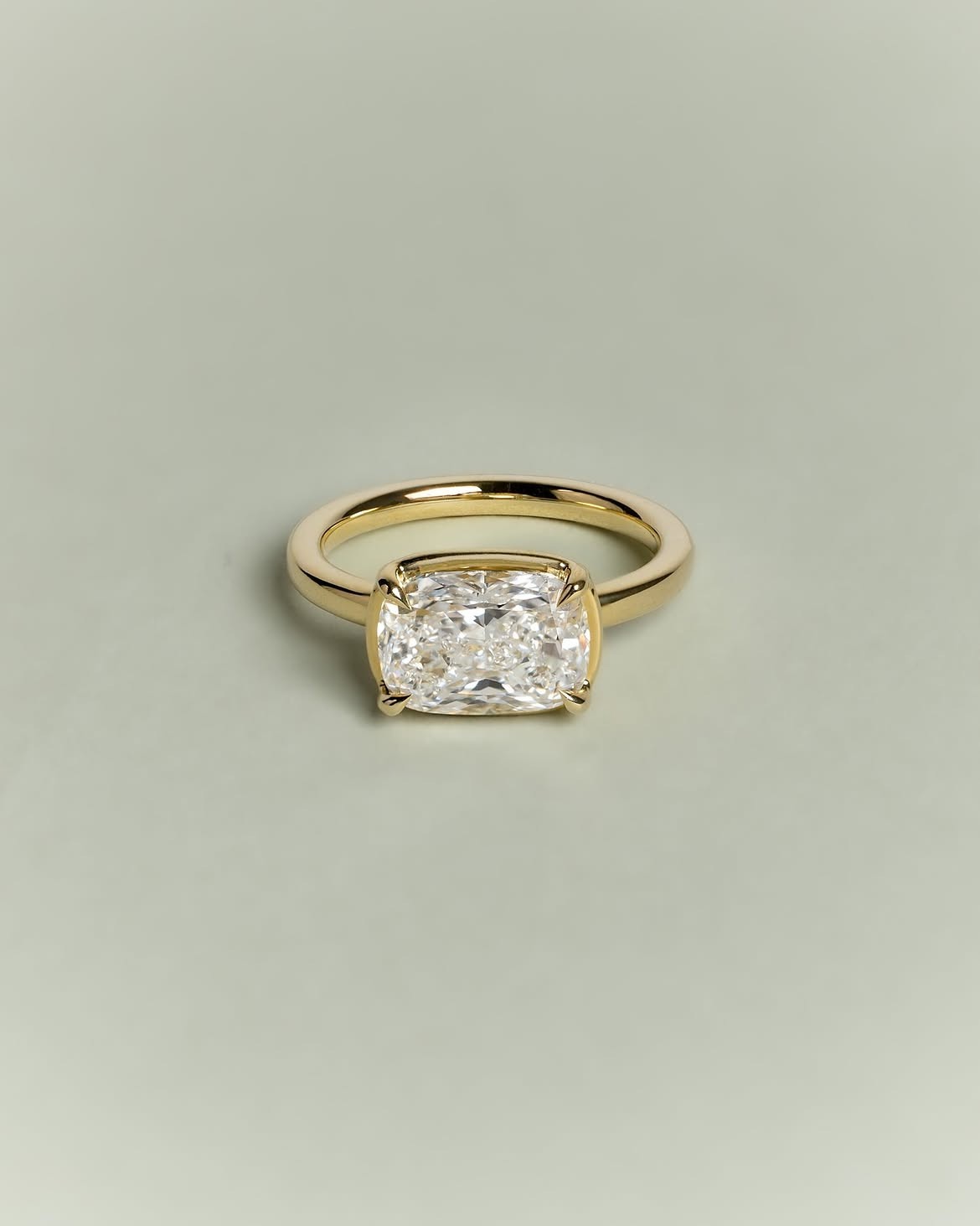 Luxury 3.00Ct Cushion Cut Lab Grown Diamond Elongated Anniversary Ring 14K Gold