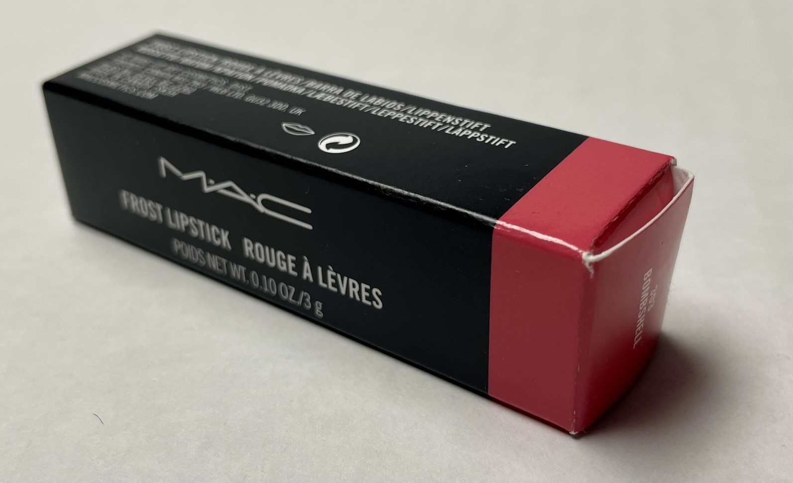 MAC Frost Lipstick BOMBSHELL #303 - Full Size 3 g / 0.10 Oz. Brand New MAC Frost Lipstick BOMBSHELL #303 - Full Size 3 g / 0.10 Oz. Brand New