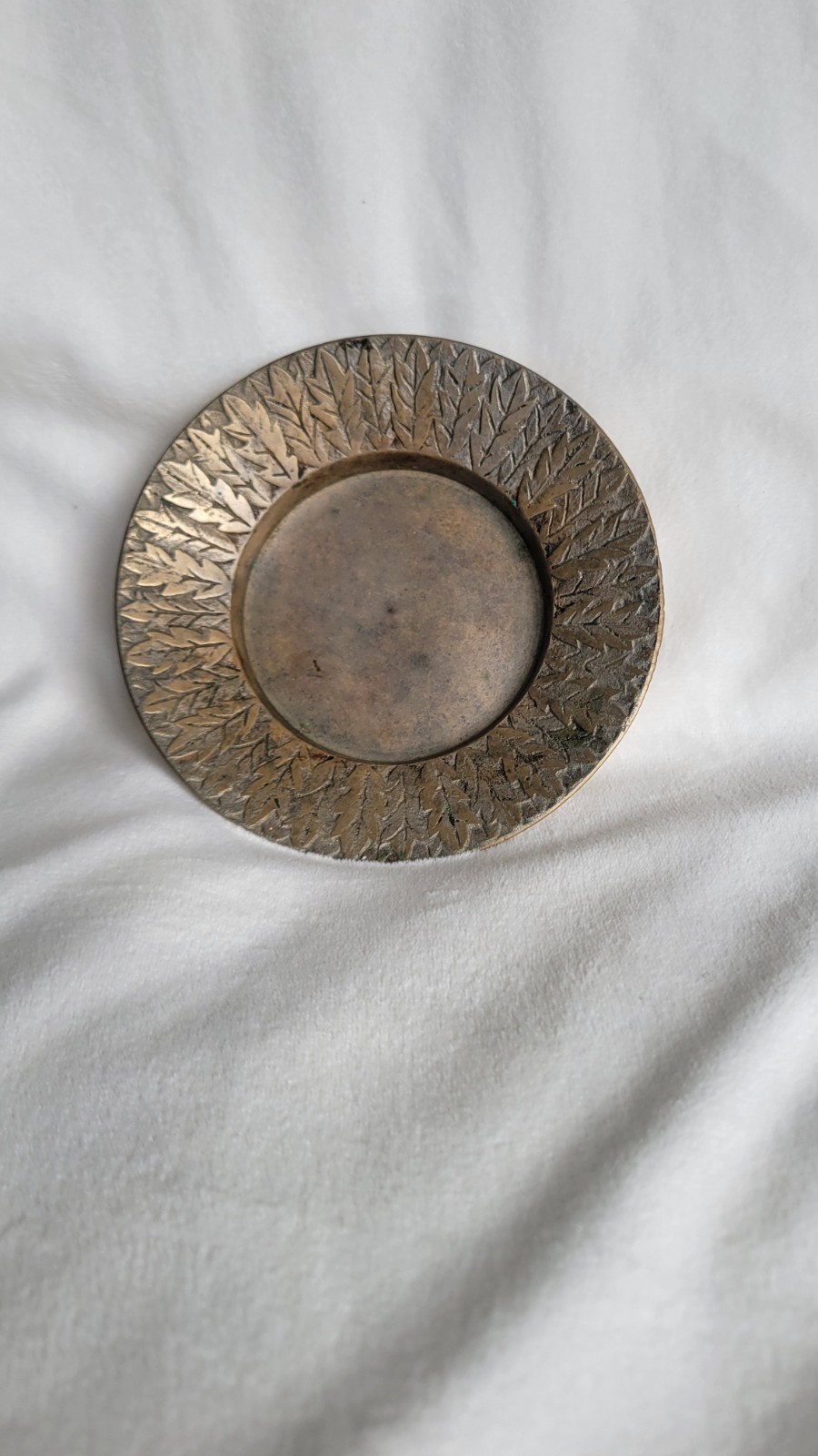 Vintage Brass Laurel Leaf Feather Coin Dish Trinket Ashtray Catchall Korean MCM Vintage Brass Laurel Leaf Feather Coin Dish Trinket Ashtray Catchall Korean MCM
