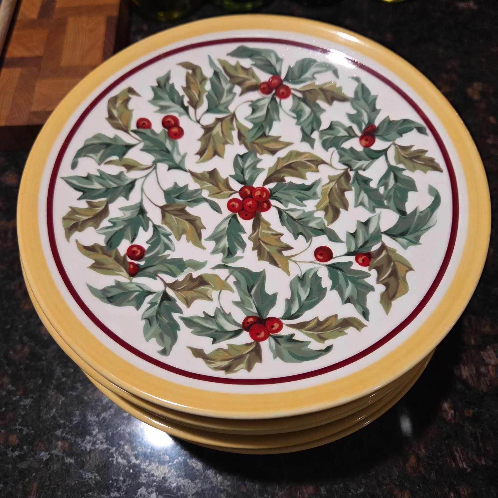 Longaberger Christmas Plates Pottery American Holly 8” Luncheon Salad Plates 8pc Longaberger Christmas Plates Pottery American Holly 8” Luncheon Salad Plates 8pc