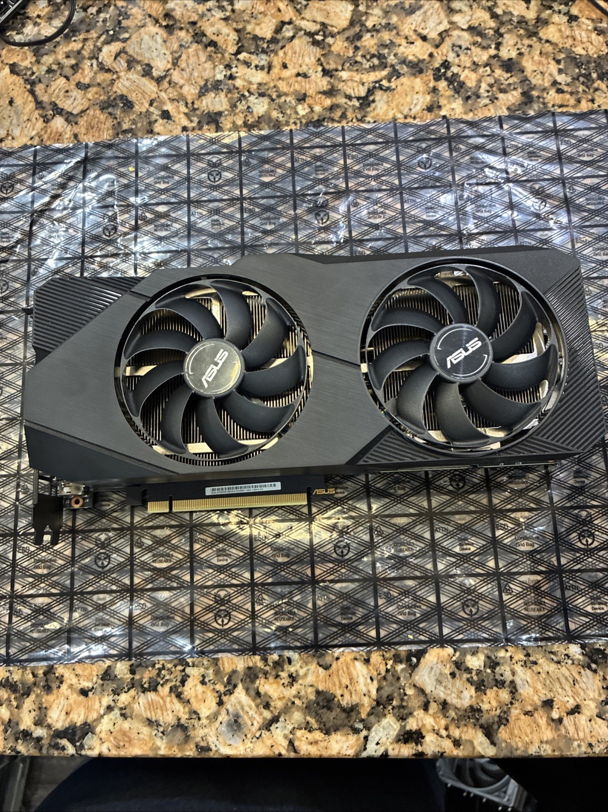 ASUS NVIDIA GeForce DUAL-RTX 2070 Super EVO 8GB GDDR6 GPU DUAL-RTX2070-O8G-EVO ASUS NVIDIA GeForce DUAL-RTX 2070 Super EVO 8GB GDDR6 GPU DUAL-RTX2070-O8G-EVO