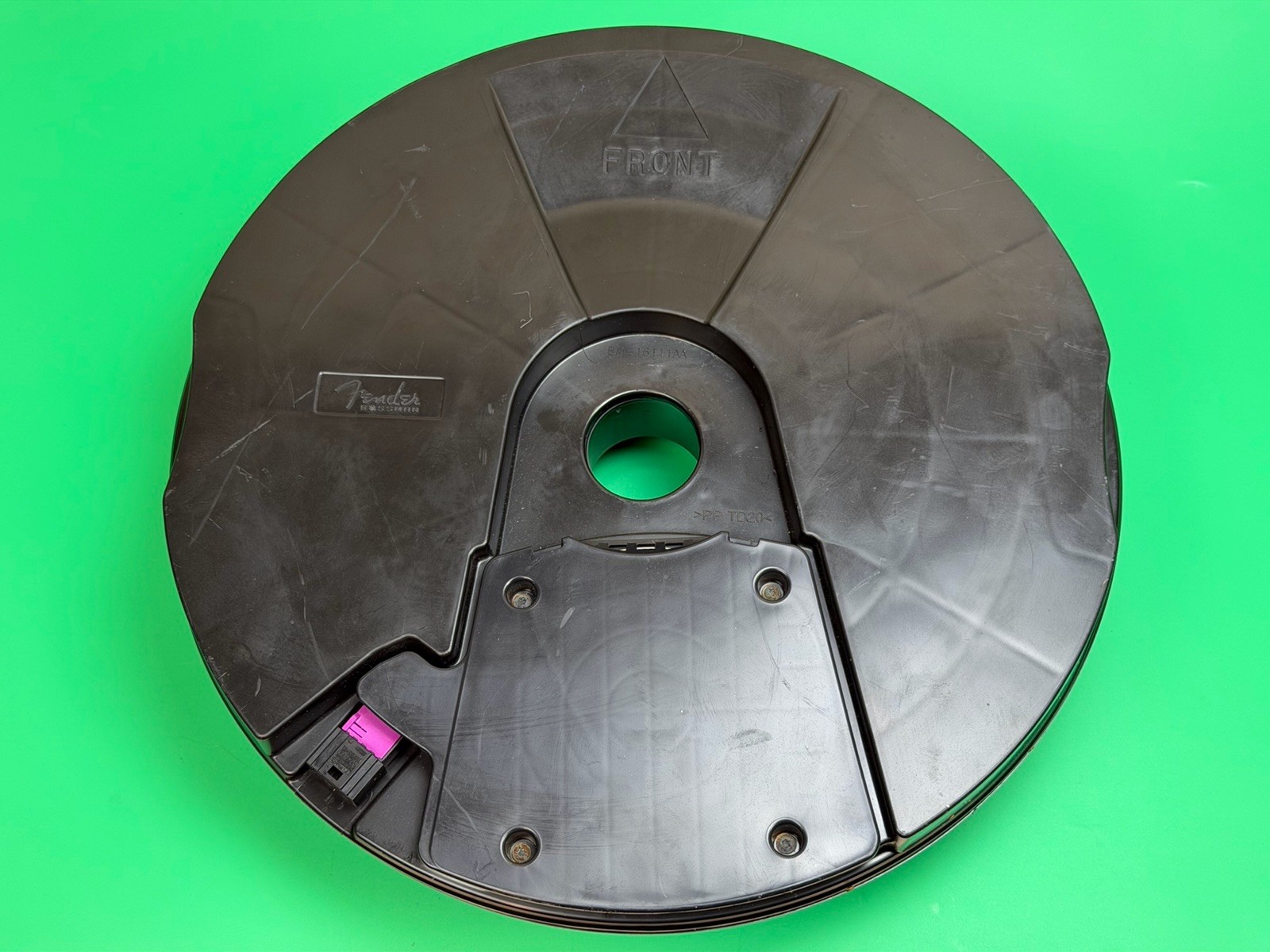 2018 - 2024 VW VOLKSWAGEN TIGUAN REAR SUBWOOFER 5NA035621 OEM 2018 - 2024 VW VOLKSWAGEN TIGUAN REAR SUBWOOFER 5NA035621 OEM